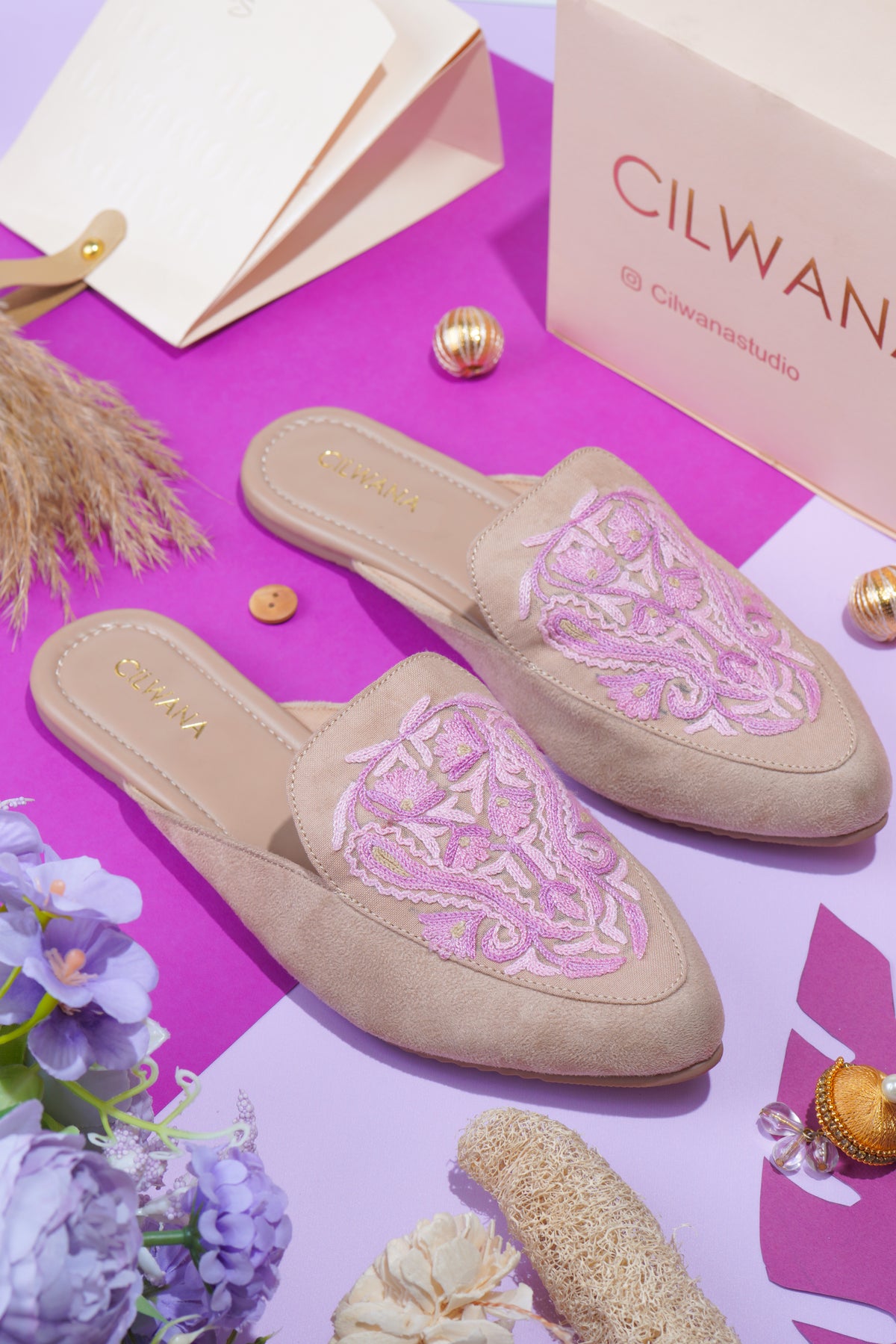 Beige Pink Almond Aari Mules