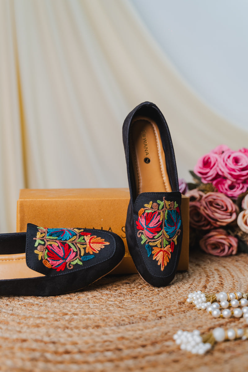 Black Multi Chinar Aari Shoes — product detail