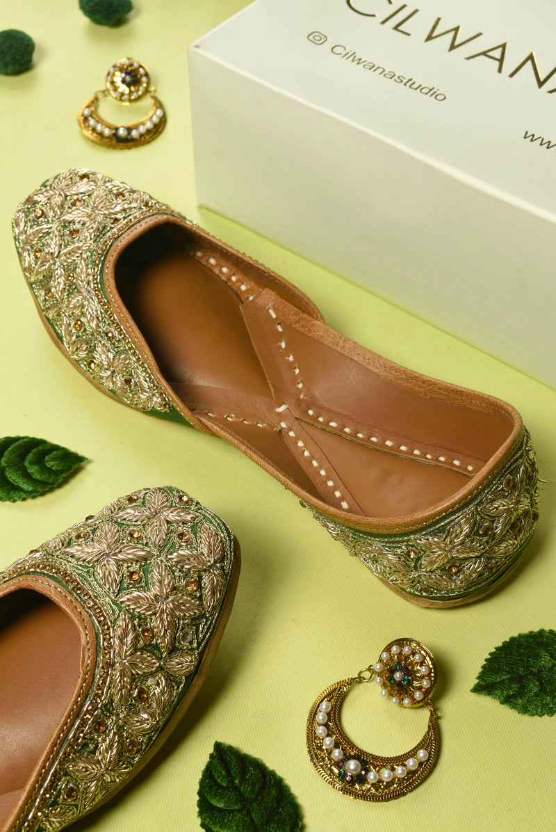 Green Heavy Dhabka Jutti — product detail