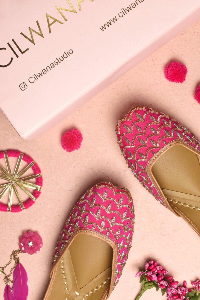 Pink Dhabka — product detail