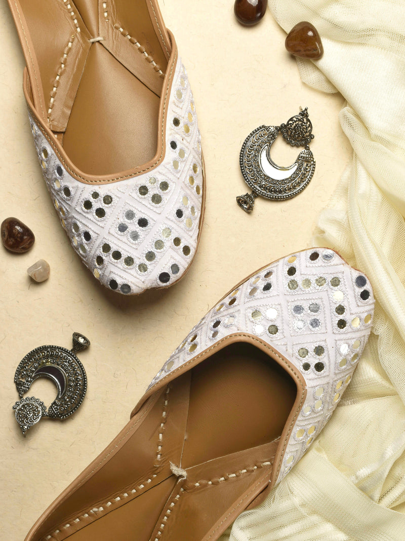 White Mirror Jutti — product detail