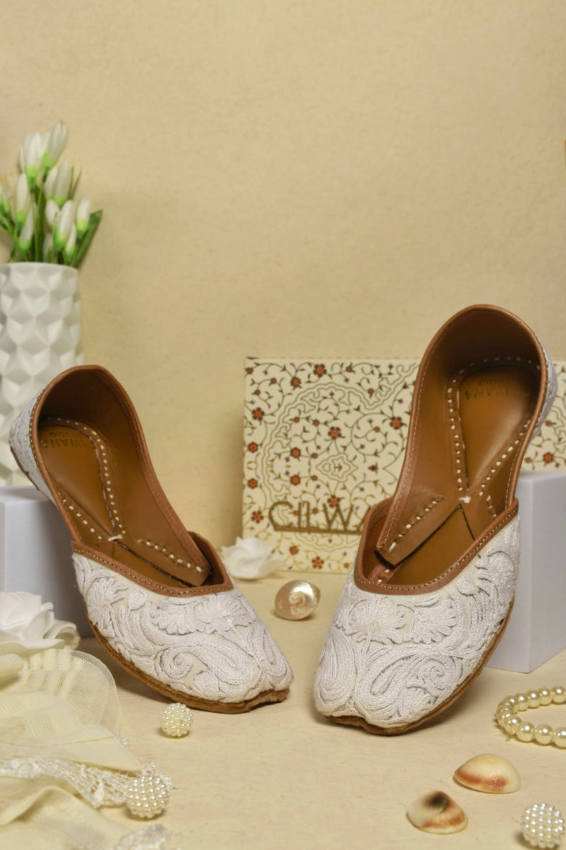 White Tone on Tone Aari Jutti — product detail