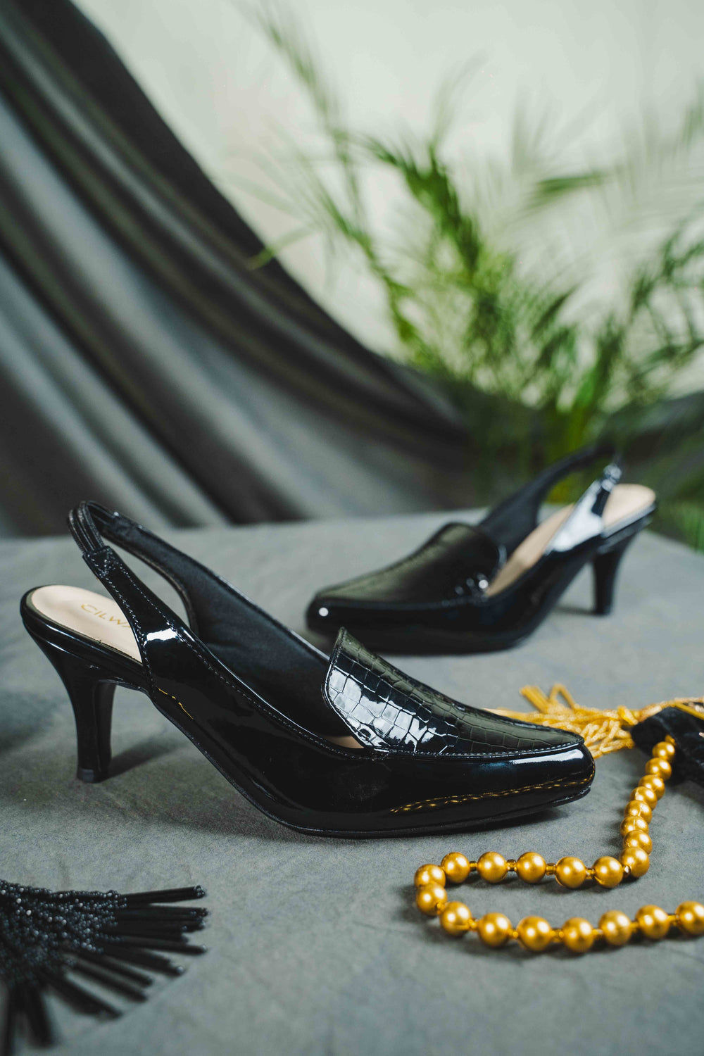 Black Heel