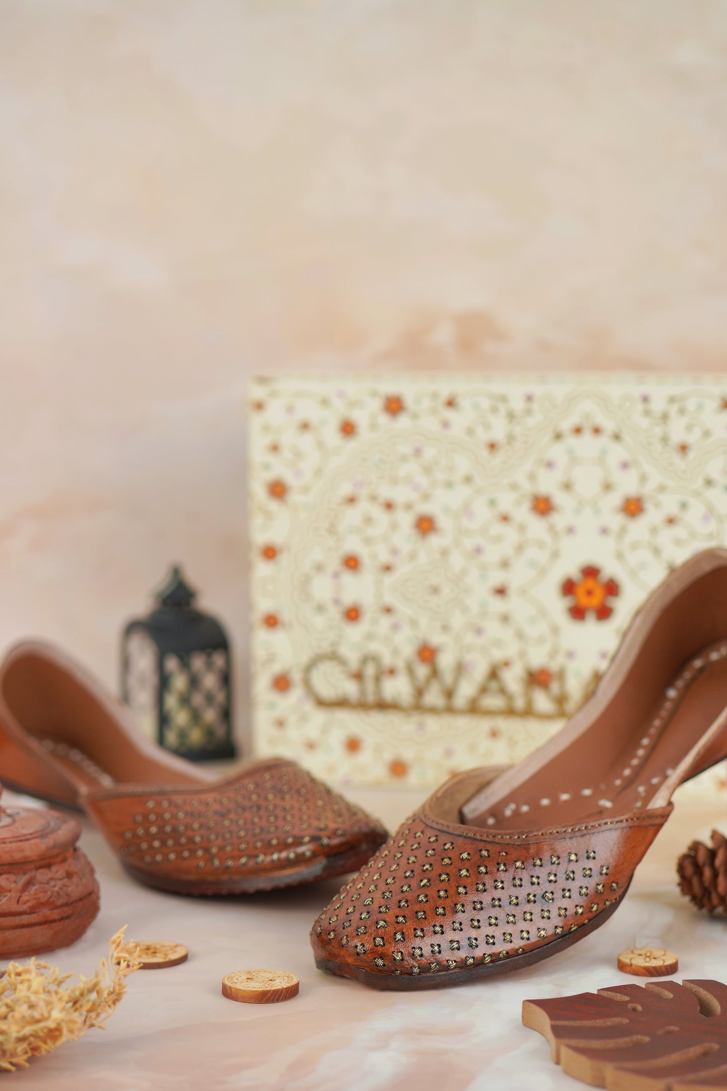 Leather Small Zari Jutti