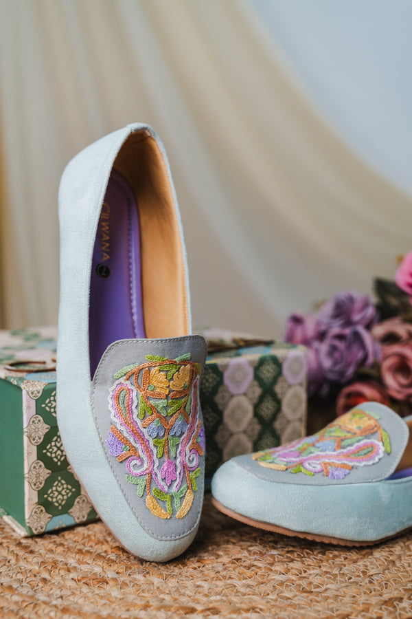 Sea Green Almond Aari Shoes