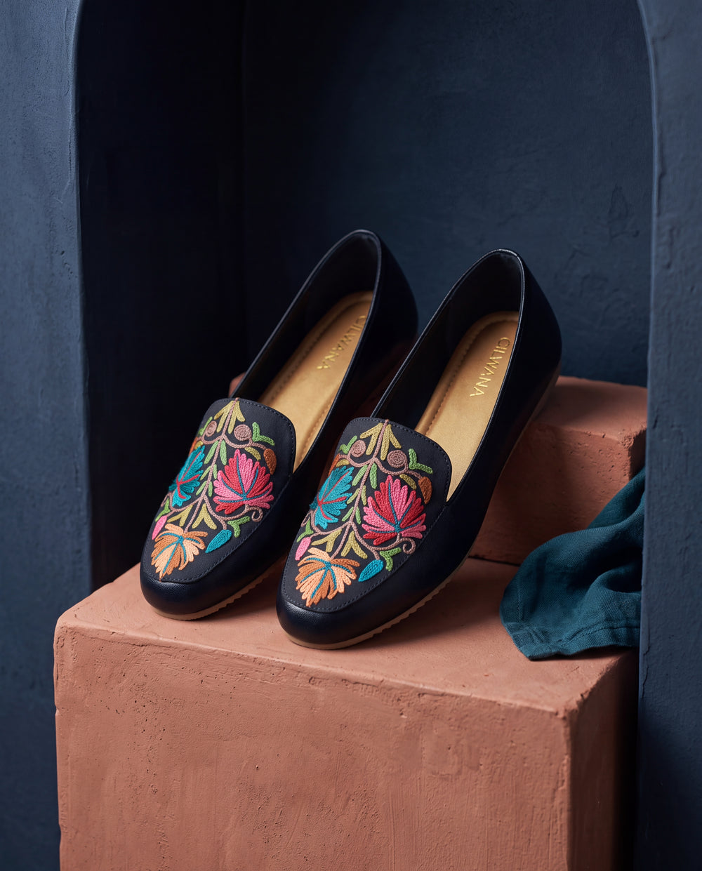 Black Multi Chinar Aari Shoes