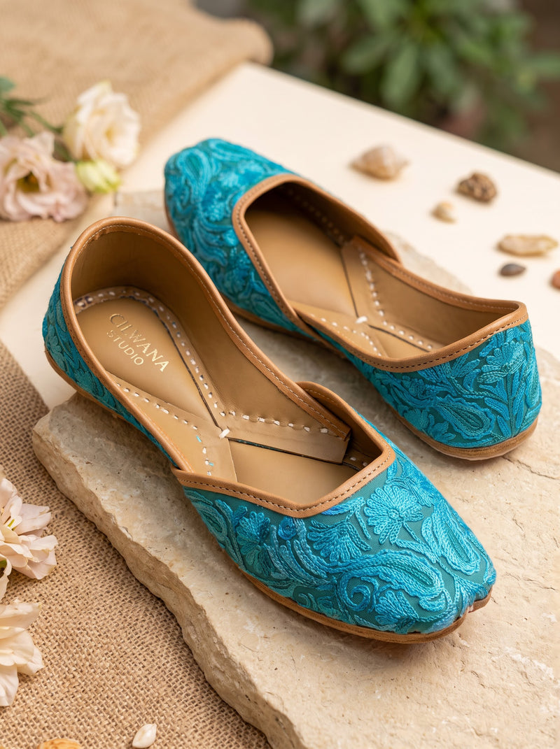 Blue Multi Floral Aari Jutti — product detail